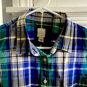 JCrew Boy shirt in tartan plaid 100% cotton.